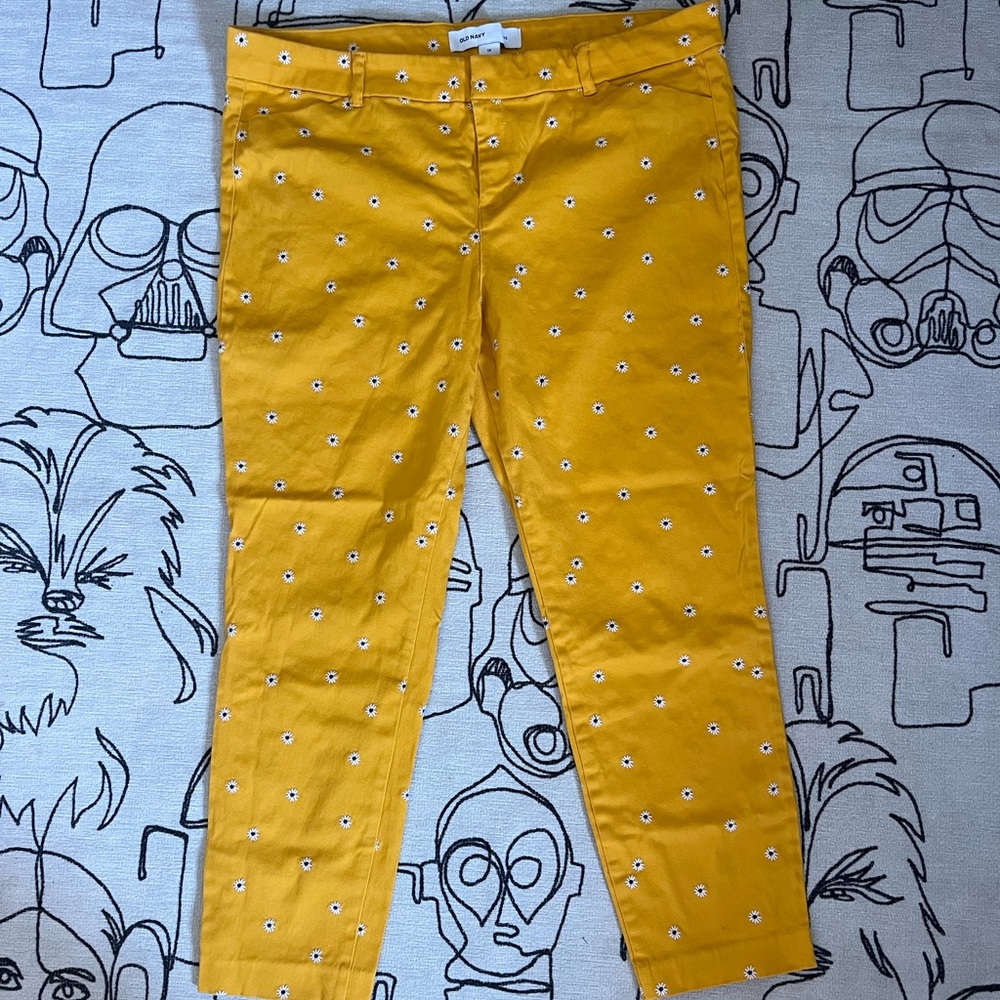 Old Navy Pixie Daisy Pants